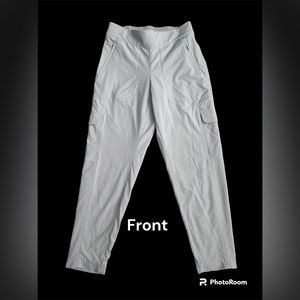 Athleta Chelsea cargo lined pant. Like new (worn once)